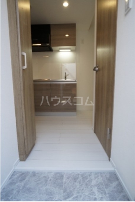 5/22 玄関