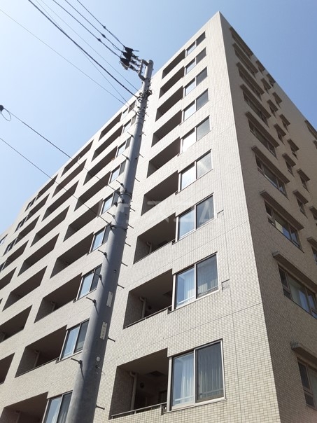 2/10 外観