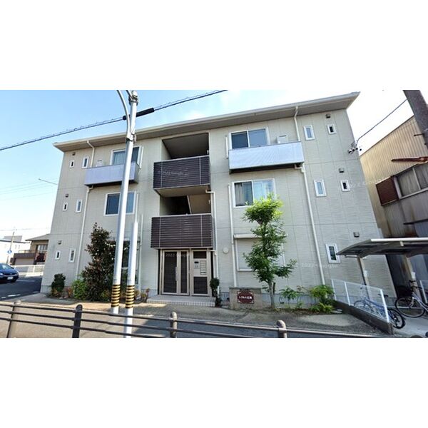 15/24 エントランス