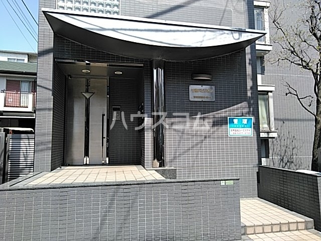 3/10 エントランス