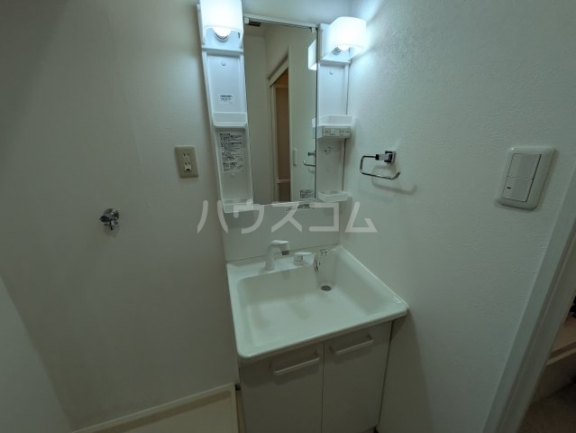 23/30 洗面