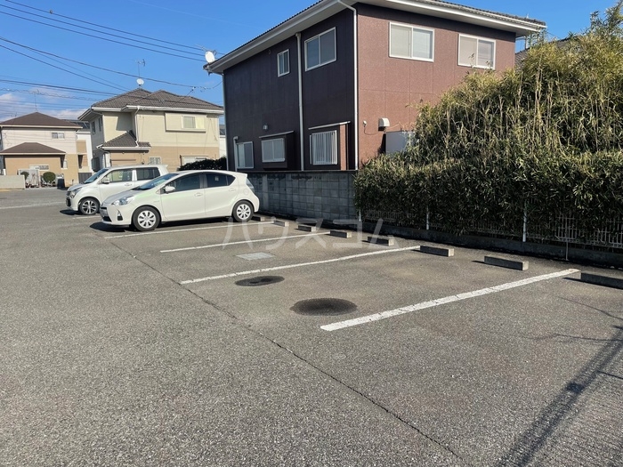 26/30 駐車場