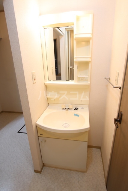 16/30 洗面