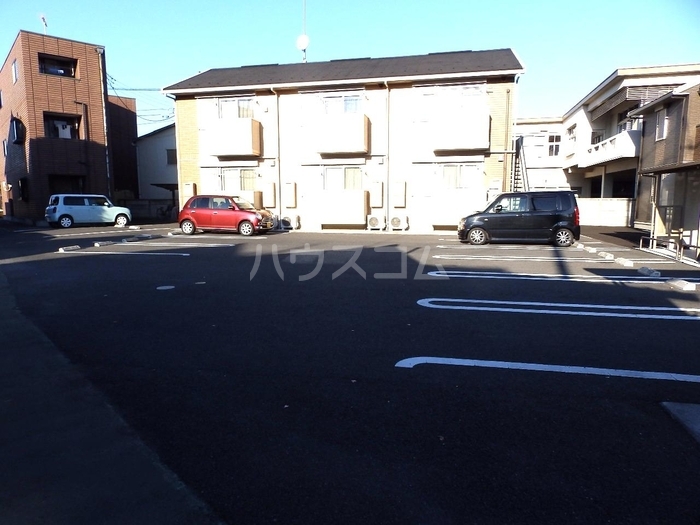 19/28 駐車場