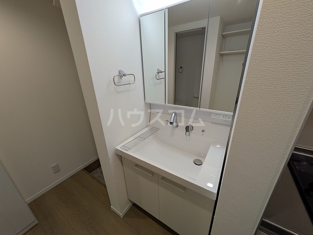 17/30 洗面