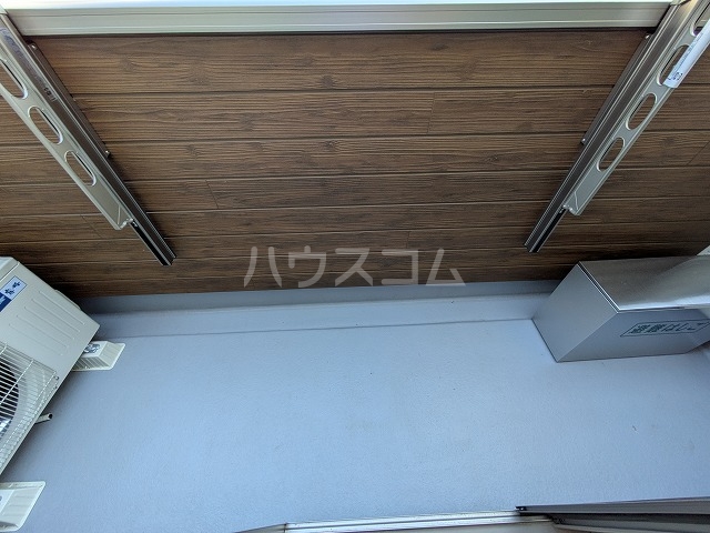 23/30 バルコニー