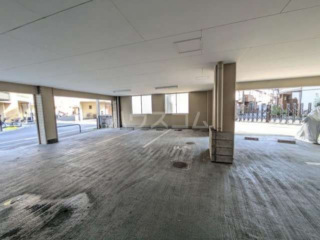 29/30 駐車場