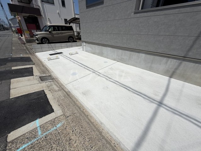 22/30 駐車場