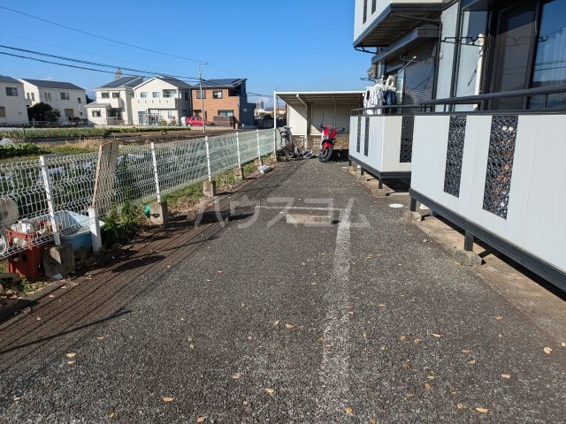 28/30 駐車場