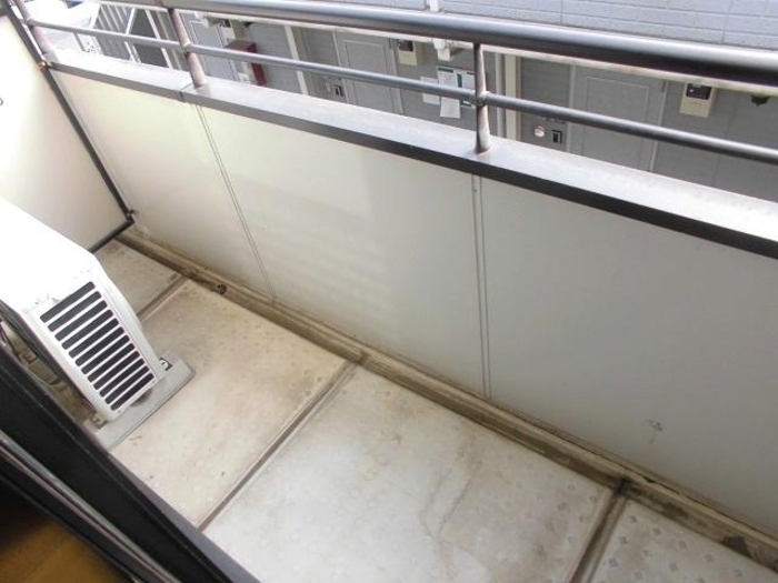 14/27 バルコニー