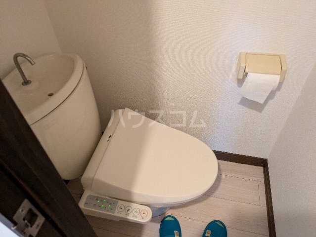 13/27 トイレ