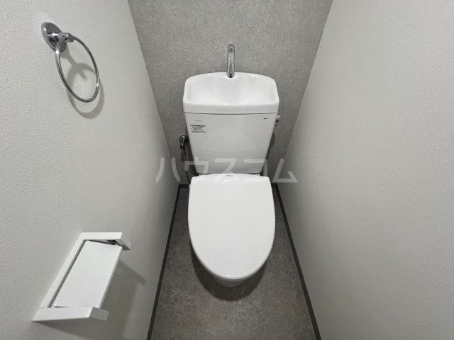 18/30 トイレ