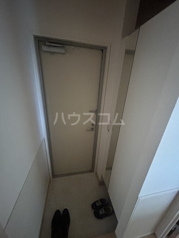 14/30 玄関