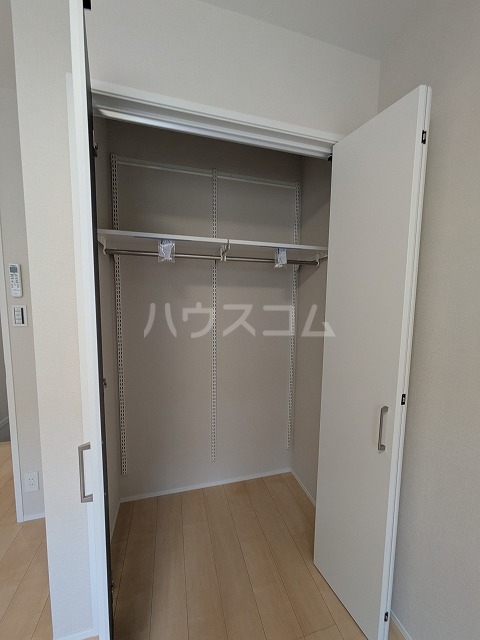 13/30 収納
