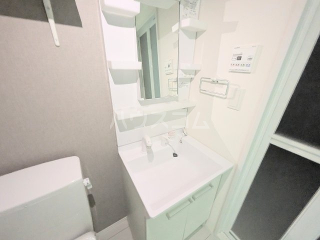 13/28 洗面