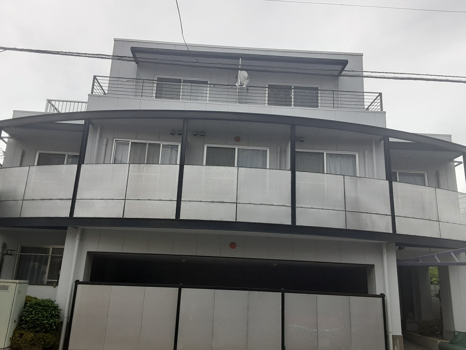 2/8 外観
