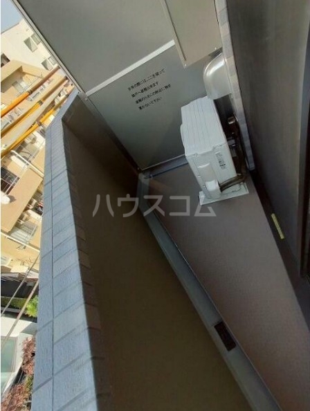 20/28 バルコニー
