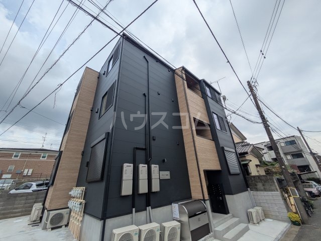 2/30 外観