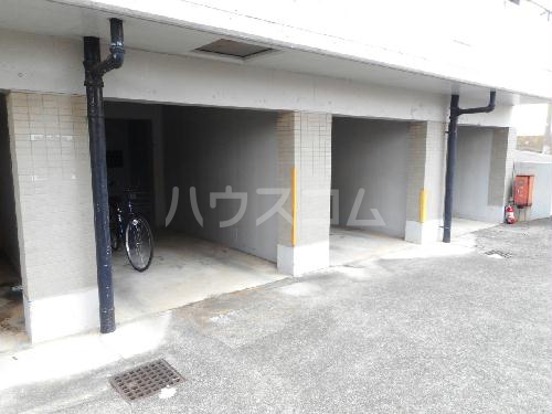 17/20 駐車場
