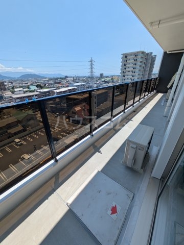 18/28 バルコニー