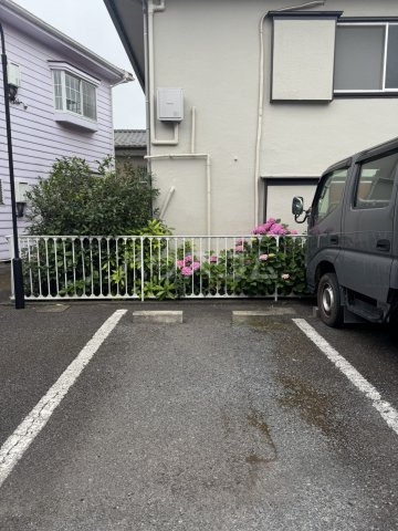 22/30 駐車場