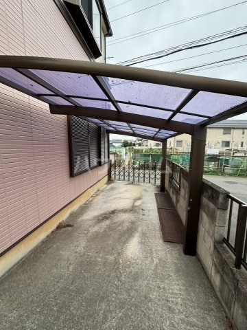 28/28 駐車場