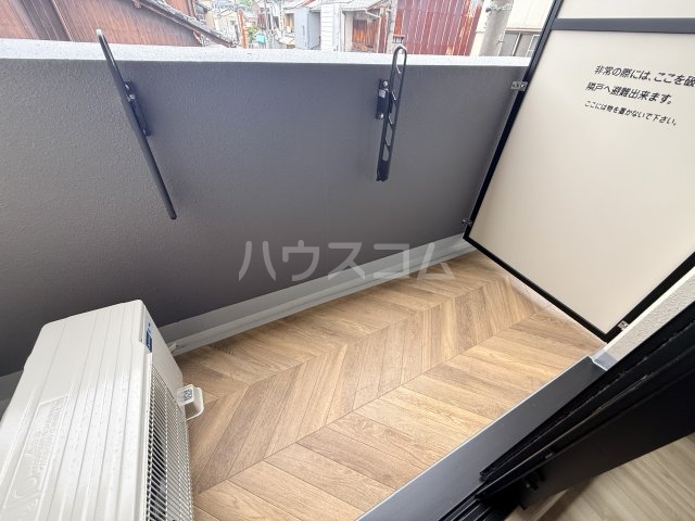 20/30 バルコニー