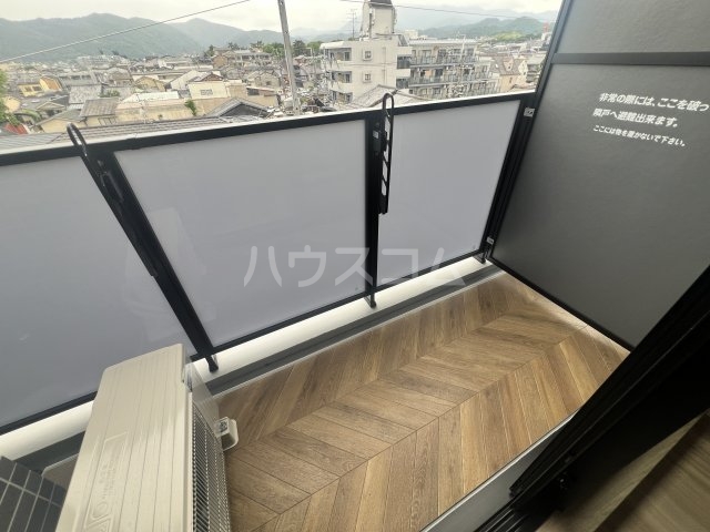 23/30 バルコニー