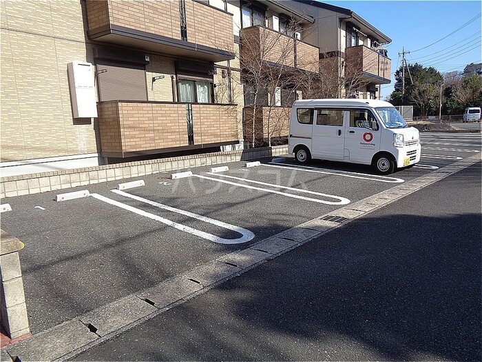 3/5 駐車場