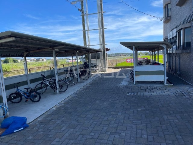 18/19 駐車場