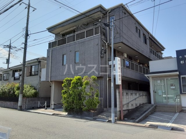 2/8 外観