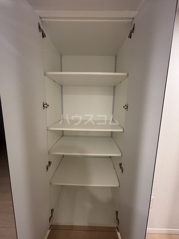14/28 収納