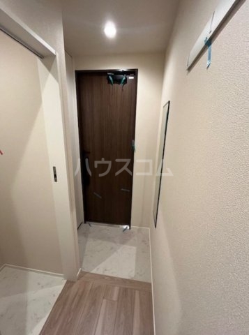 14/30 玄関