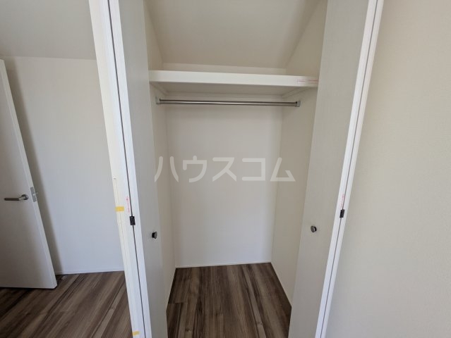 13/30 収納