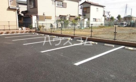 20/21 駐車場