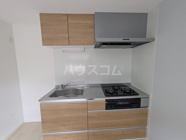 13/28 キッチン