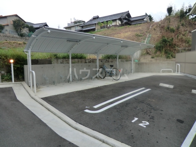 2/6 駐車場