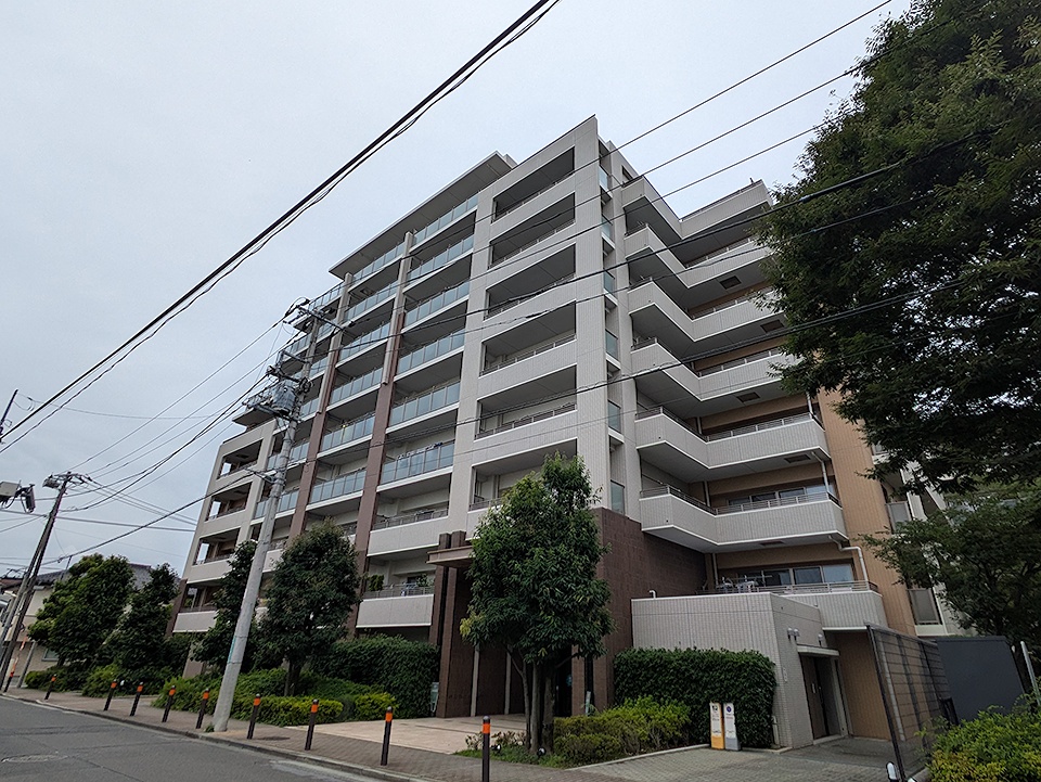 2/30 外観