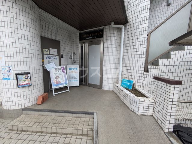 29/30 エントランス