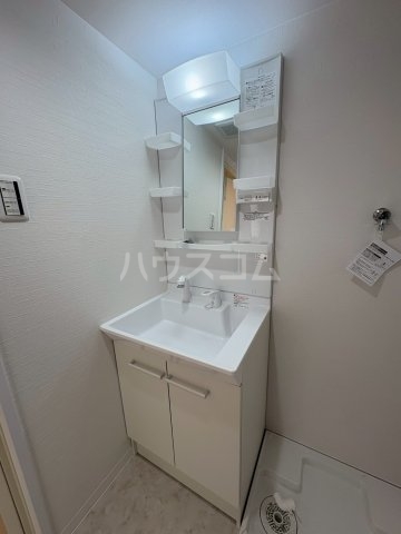 17/30 洗面