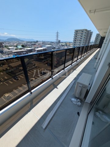 18/27 バルコニー