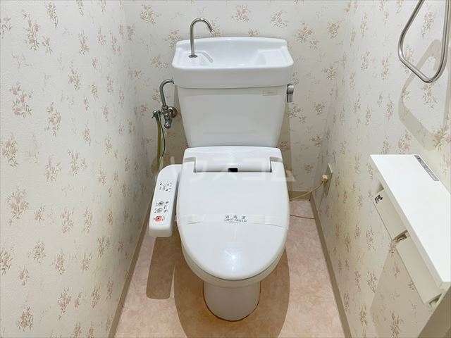 18/30 トイレ