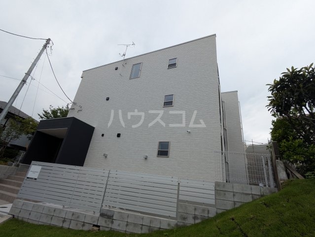 2/30 外観