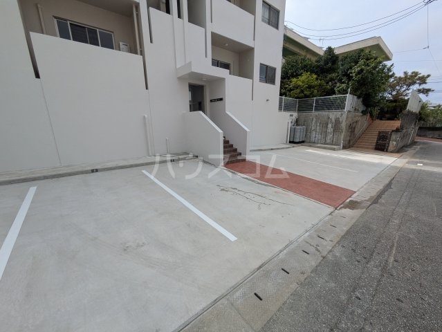 19/21 駐車場