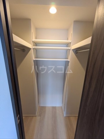 13/30 収納