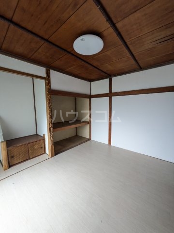 14/30 室内