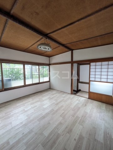 15/30 室内