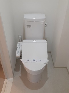 13/30 トイレ