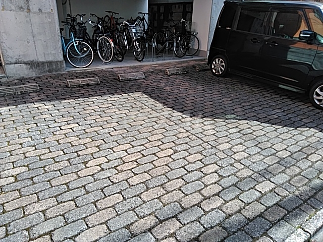 26/30 駐車場