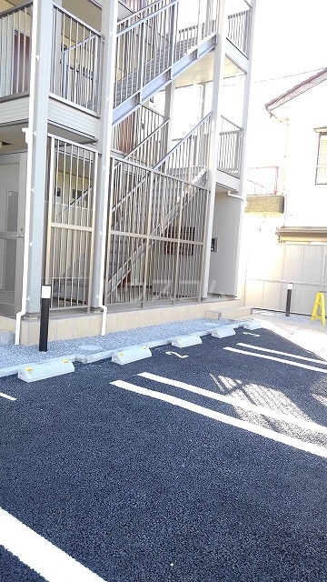 21/29 駐車場